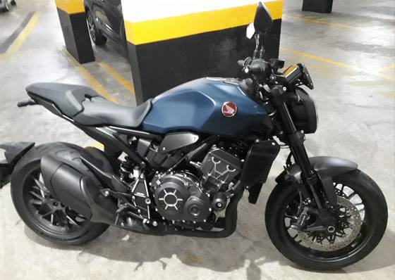 HONDA CB 1000R BLACK EDITION ABS 